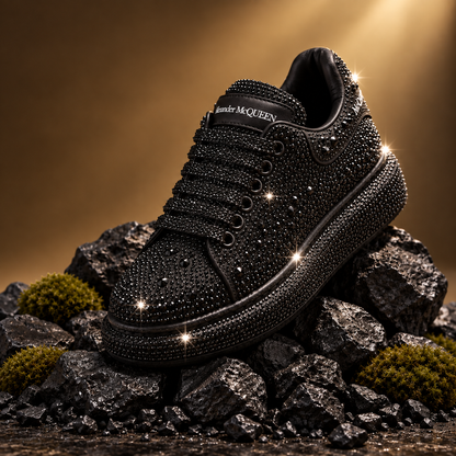 BRILLA A CADA PASO ✨ Las zapatillas que transforman cualquier outfit - Alexander McQueen